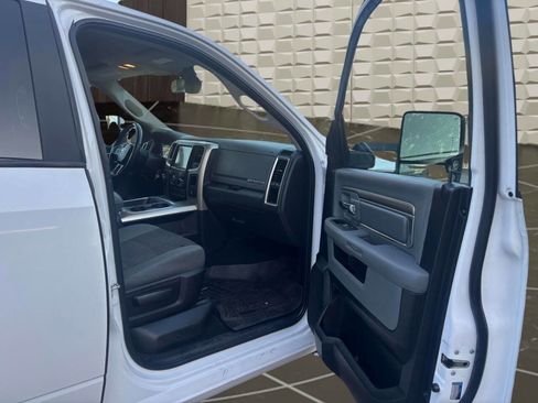 Used 2017 RAM 1500 Big Horn image 12