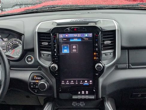 Used 2025 RAM 1500 Big Horn AWD/4WD image 17