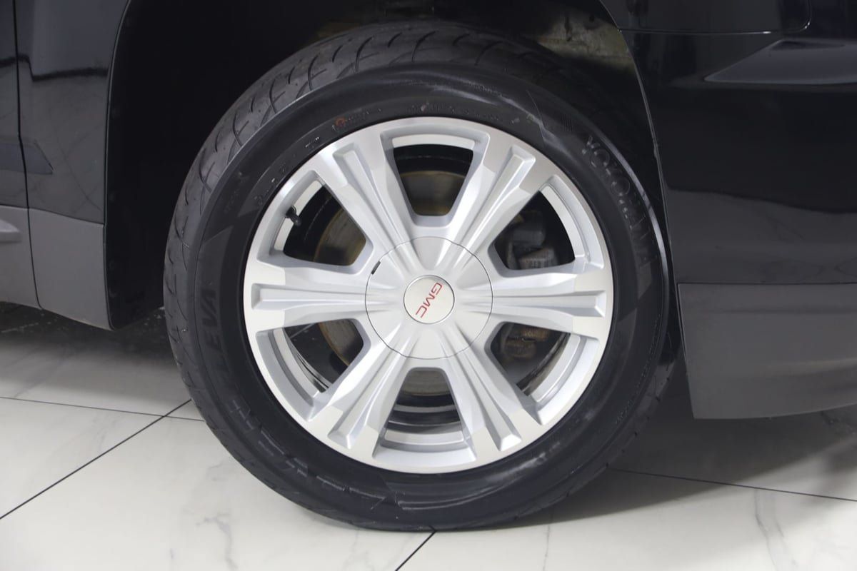 Used 2017 GMC Terrain SLE FWD image 12