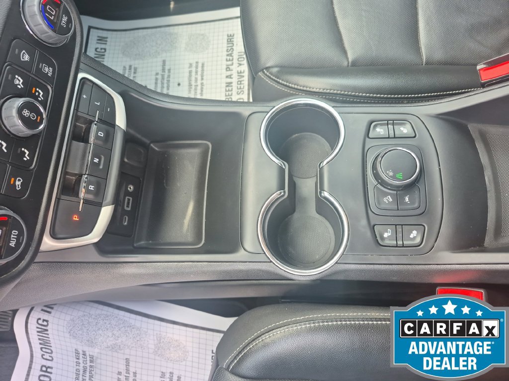 Used 2024 GMC Terrain SLT w/ Elevation Edition FWD image 16