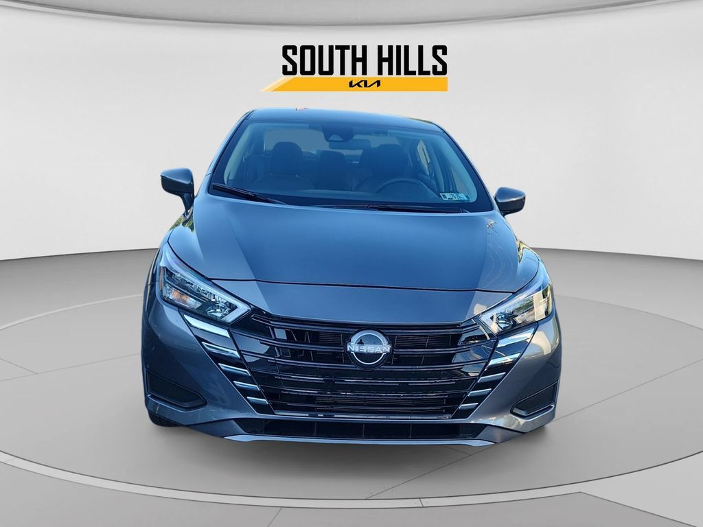 Used 2025 Nissan Versa SV w/ Trunk Package FWD image 8