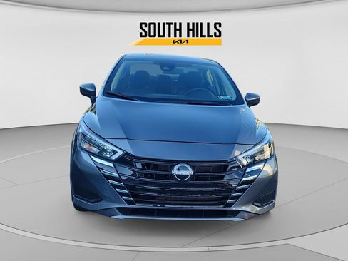 Used 2025 Nissan Versa SV w/ Trunk Package FWD image 8