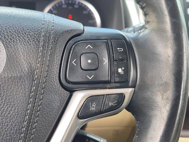 Used 2018 Toyota Highlander Limited AWD/4WD image 13