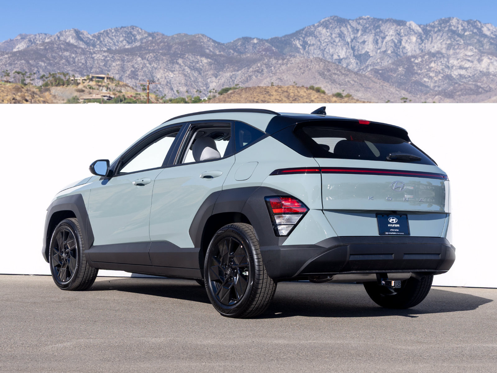 New 2027 Hyundai Kona SEL Sport FWD image 4