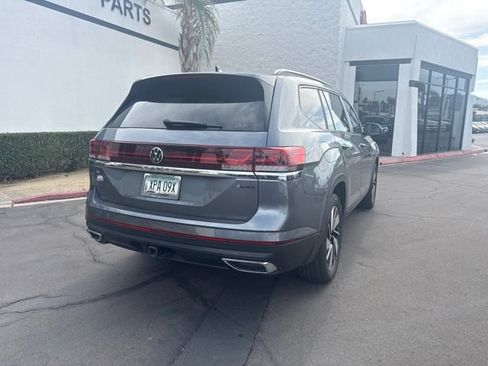 Used 2024 Volkswagen Atlas SE AWD/4WD image 5