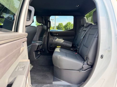 Used 2025 Toyota Tundra SR5 w/ SR5 Premium Package AWD/4WD image 12