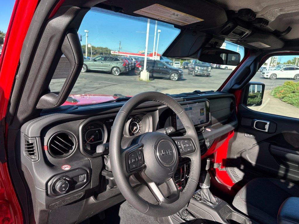 Used 2026 Jeep Gladiator Rubicon AWD/4WD image 11