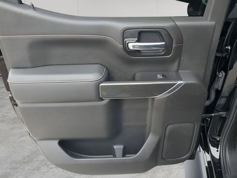 Used 2020 GMC Sierra 1500 AT4 w/ AT4 Premium Package image 17