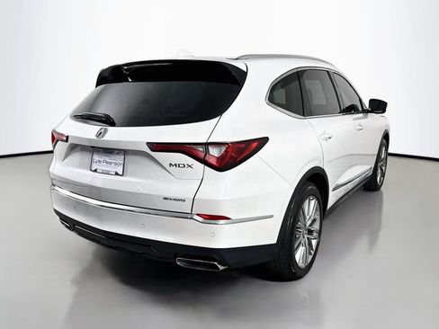 Used 2023 Acura MDX SH-AWD w/ Advance Package image 9