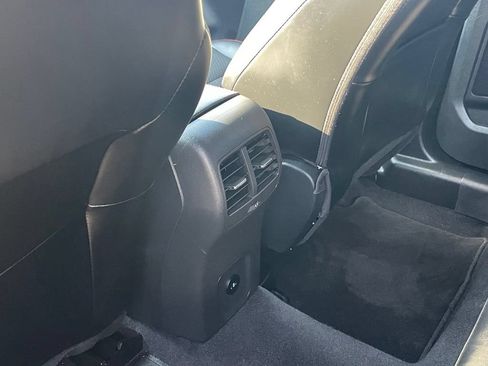 Used 2026 Ford Escape ST-Line FWD image 24