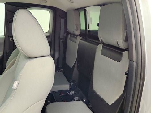 Used 2018 Toyota Tacoma SR5 image 20