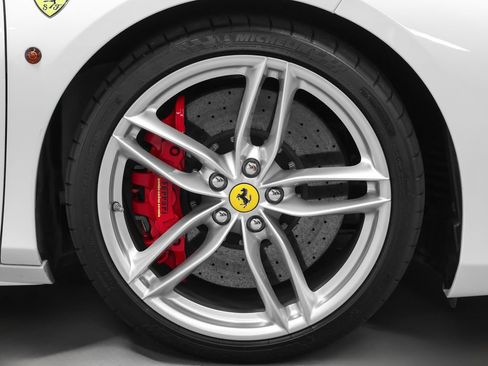 Certified 2018 Ferrari 488 Spider RWD image 10