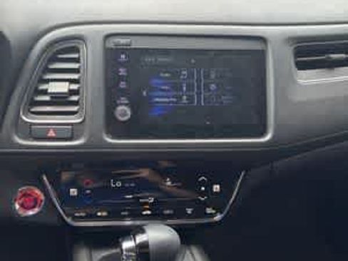 Used 2022 Honda HR-V EX image 9