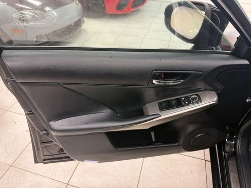 Used 2014 Lexus IS 250 w/ F-Sport Package RWD image 13