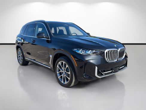 New 2026 BMW X5 sDrive40i w/ Parking Assistance Package image 1