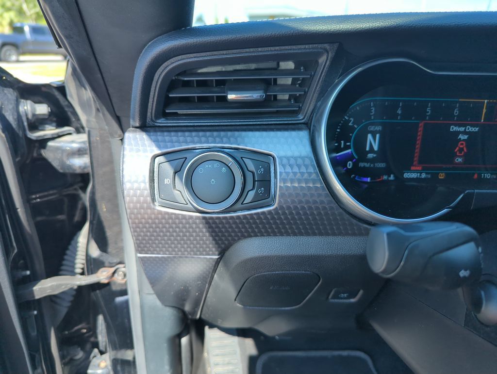 Used 2020 Ford Mustang GT Premium RWD image 16