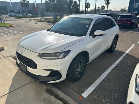 Used 2023 Honda HR-V EX-L image 1