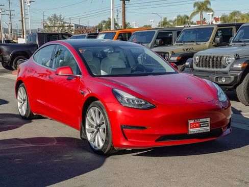 Used 2020 Tesla Model 3 Long Range image 3