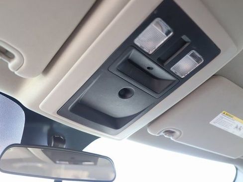 Used 2024 RAM 1500 Classic SLT image 34