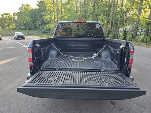 Certified 2022 Nissan Frontier S w/ Technology Package RWD image 12
