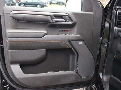 Used 2024 GMC Sierra 1500 AT4 w/ AT4 Preferred Package image 14