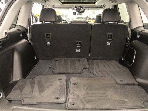 Used 2023 Jeep Grand Cherokee 4WD 4xe image 33
