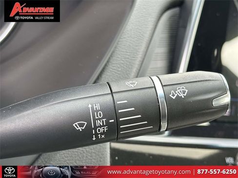 Used 2020 Cadillac CT4 Luxury w/ Sun And Sound Package image 29