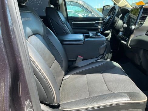 Used 2019 RAM 1500 Laramie AWD/4WD image 13