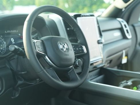 New 2026 RAM 1500 Big Horn AWD/4WD image 24