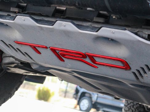 Used 2025 Toyota 4Runner TRD Off-Road Premium AWD/4WD image 28
