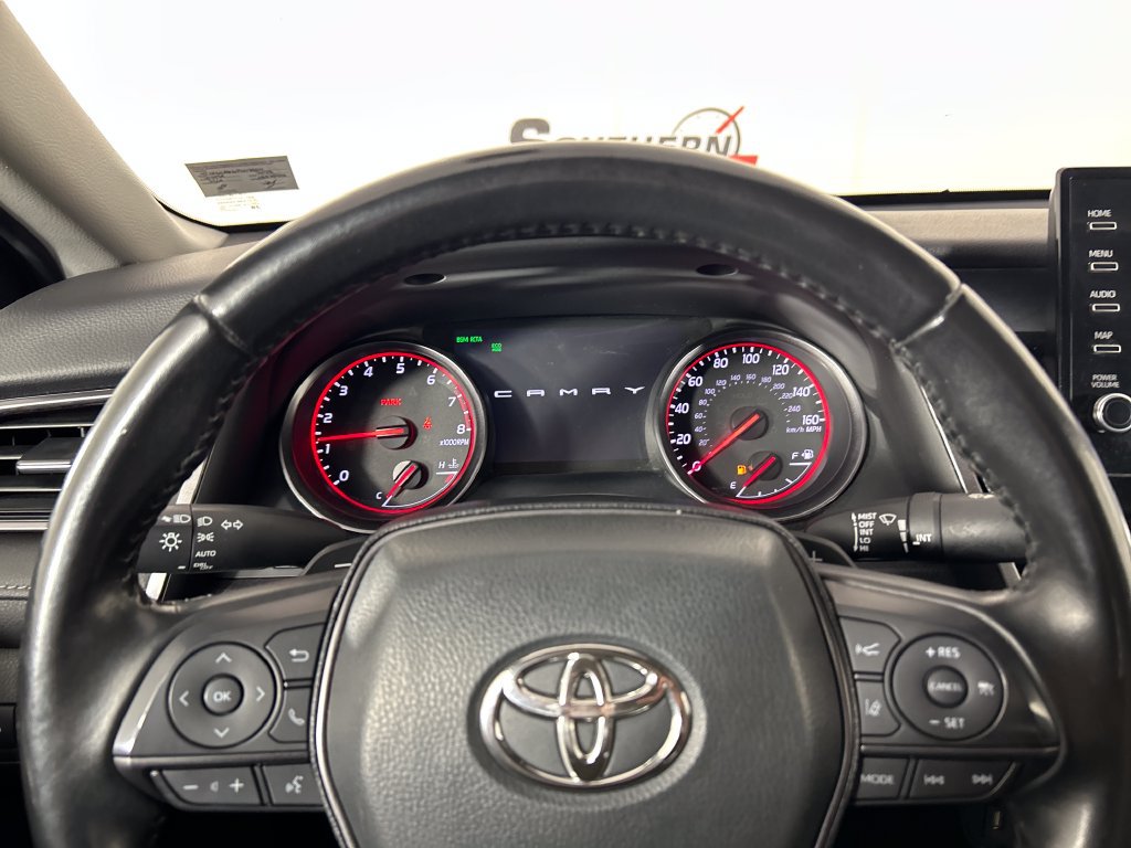 Used 2023 Toyota Camry XSE FWD image 13