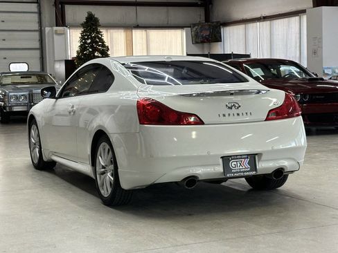 Used 2011 INFINITI G37 Journey w/ Premium Pkg image 4