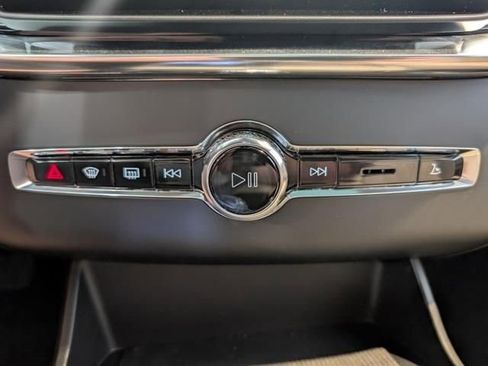 New 2026 Volvo XC90 B6 Ultra w/ Lounge Package AWD/4WD image 21