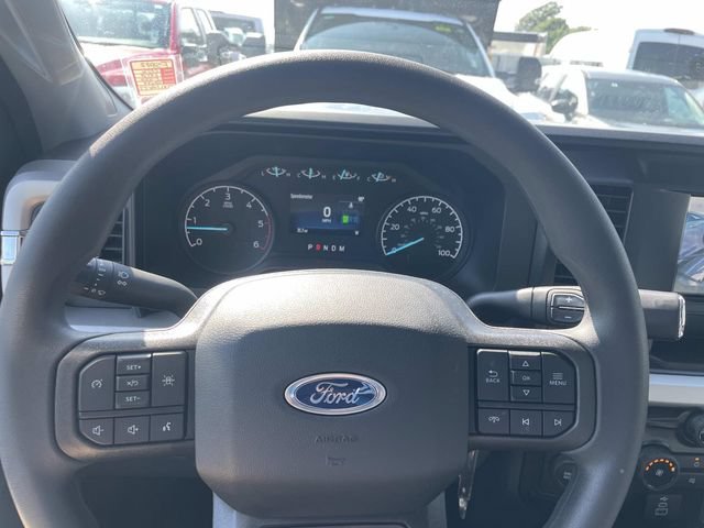 New 2026 Ford F550 4x4 Regular Cab Super Duty image 9