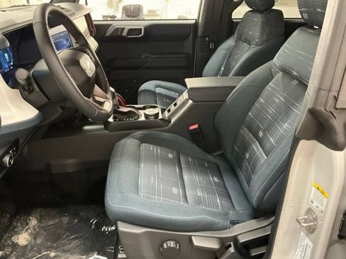 New 2026 Ford Bronco Heritage Edition AWD/4WD image 13