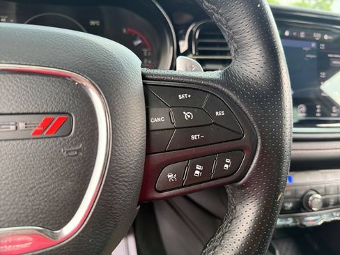 Used 2025 Dodge Durango R/T AWD/4WD image 16
