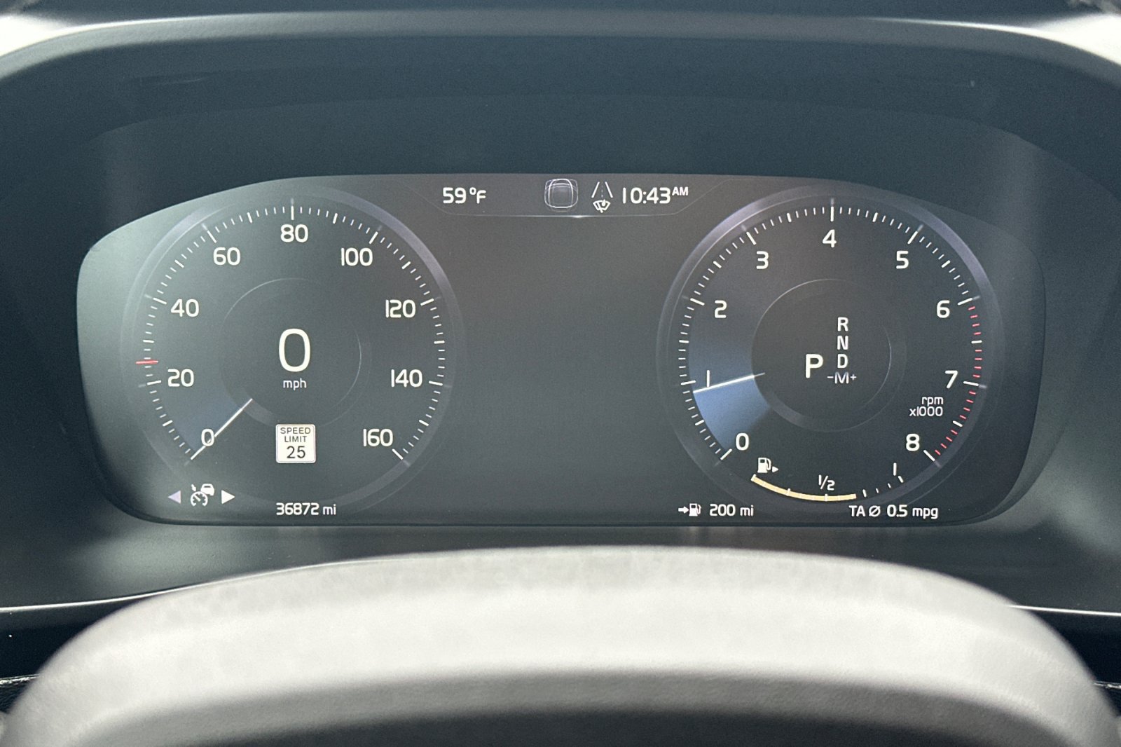 Used 2021 Volvo XC40 T5 R-Design AWD/4WD image 25