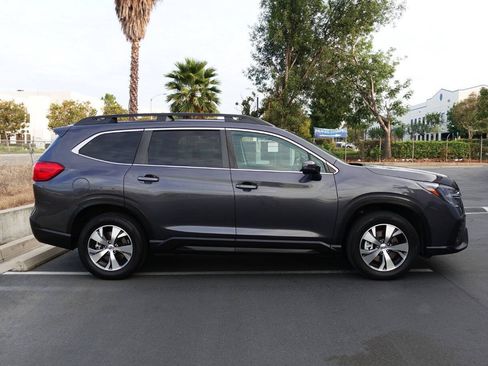 Used 2023 Subaru Ascent Premium w/ Convenience Package AWD/4WD image 18