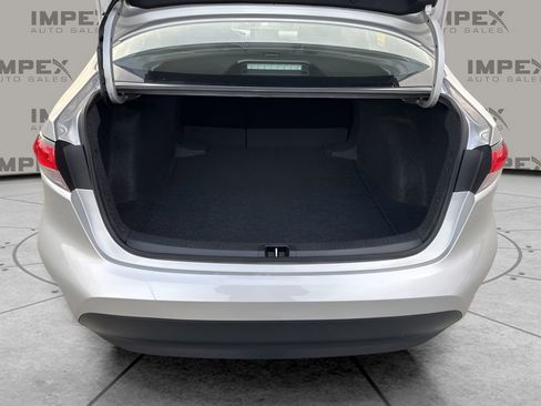 Used 2025 Toyota Corolla LE image 25