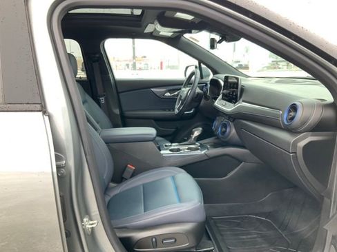 Certified 2023 Chevrolet Blazer RS w/ Driver Confidence II Package image 16