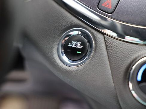 Used 2016 Chevrolet Impala LTZ w/ Enhanced Convenience Package image 23