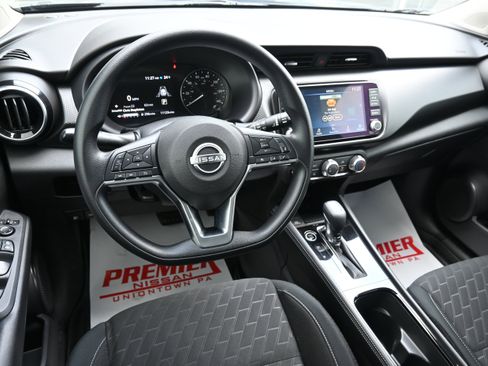 Certified 2023 Nissan Kicks SV image 20