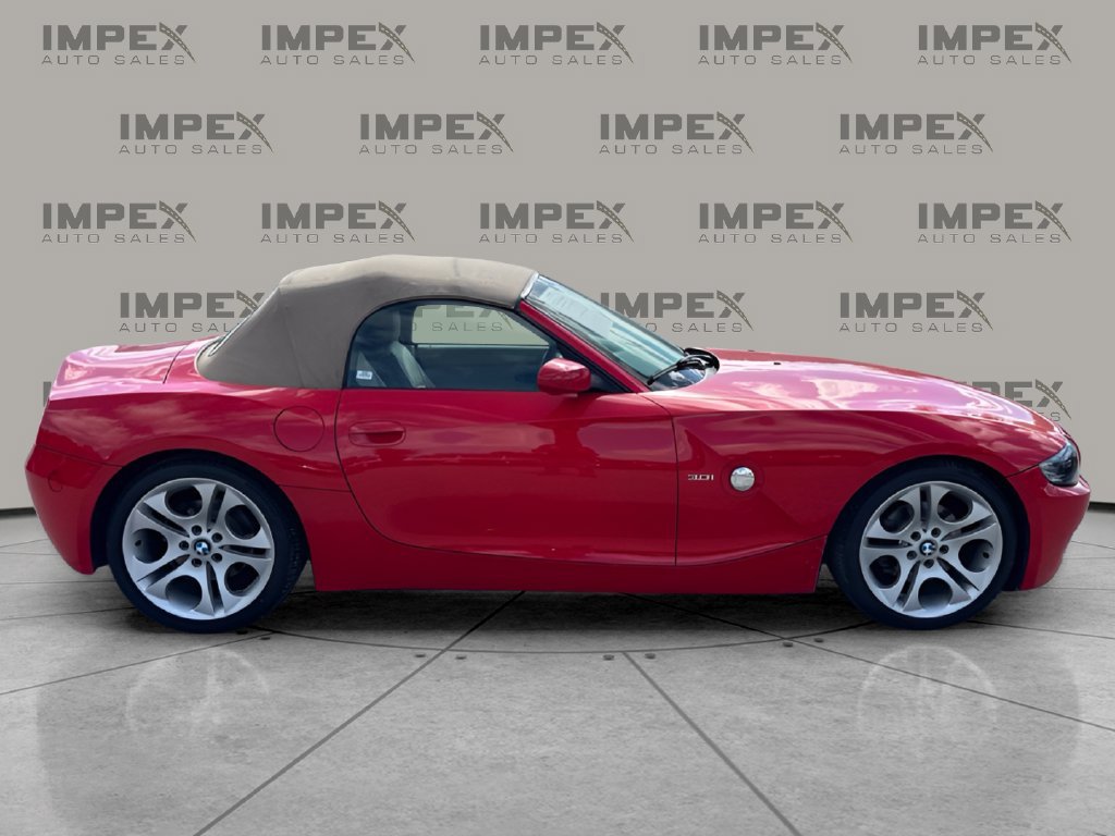 Used 2004 BMW Z4 3.0i RWD image 6