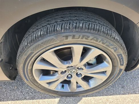 Certified 2025 MAZDA CX-30 AWD 2.5 S w/ Preferred Package image 21