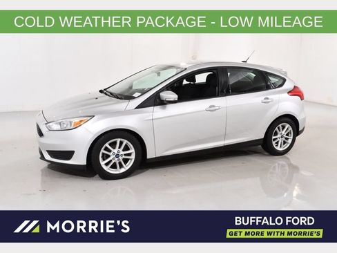 Used 2018 Ford Focus SE w/ Cold Weather Package FWD image 1