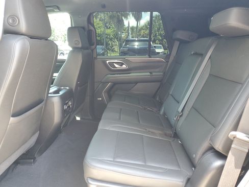 Used 2021 Chevrolet Tahoe Z71 AWD/4WD image 9