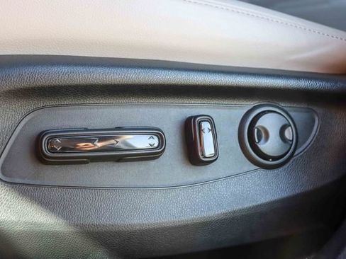 Used 2025 Honda CR-V EX-L image 22