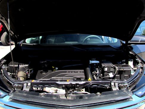 Used 2023 Chevrolet Equinox LT image 35