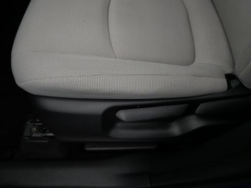 Certified 2024 Toyota Corolla Cross LE image 20