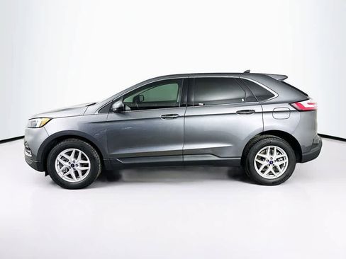 Certified 2022 Ford Edge SEL w/ Convenience Package image 3